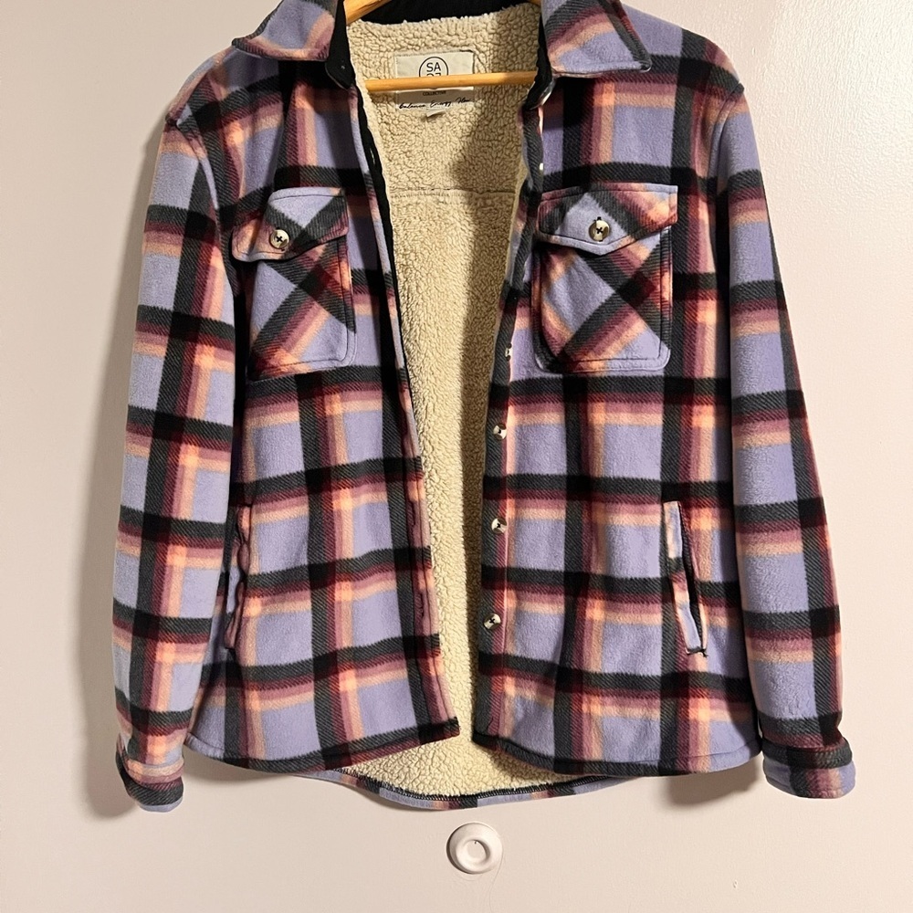 Stylish Plaid Bomber Jacket with Sherpa Lining